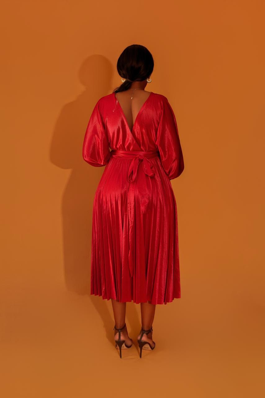 Vestido midi plissado
